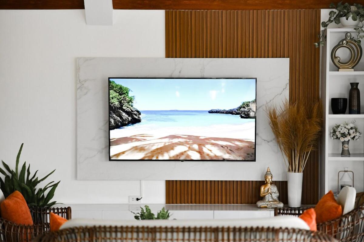 Redwood Cabin Bolinao Eksteriør bilde