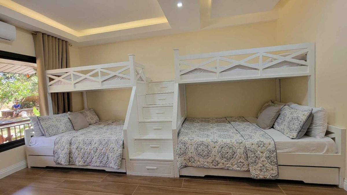 Redwood Cabin Bolinao Eksteriør bilde