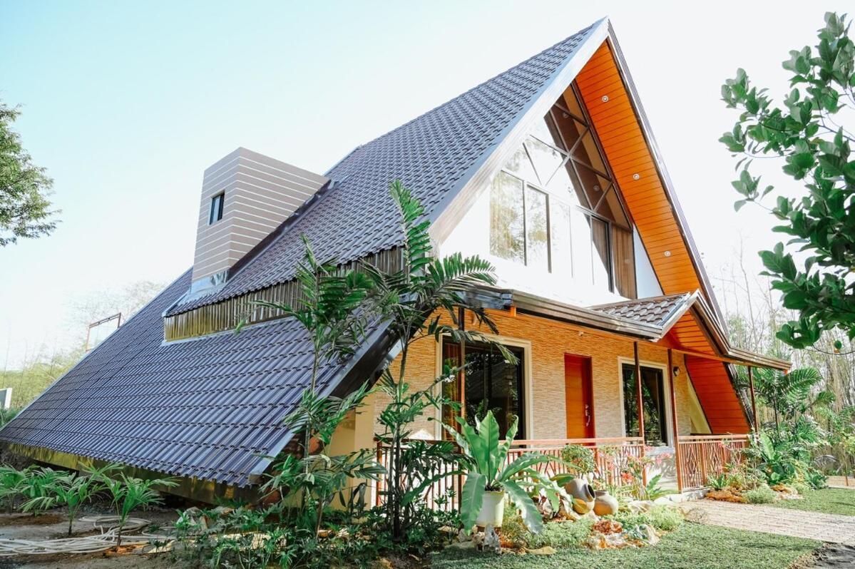 Redwood Cabin Bolinao Eksteriør bilde